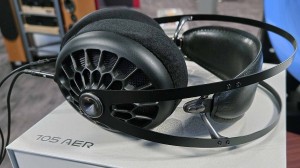 Meze Audio 105 AER        